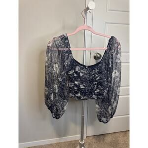 FREE PEOPLE Size Small Long Sleeve Blouse Floral Print Blue White